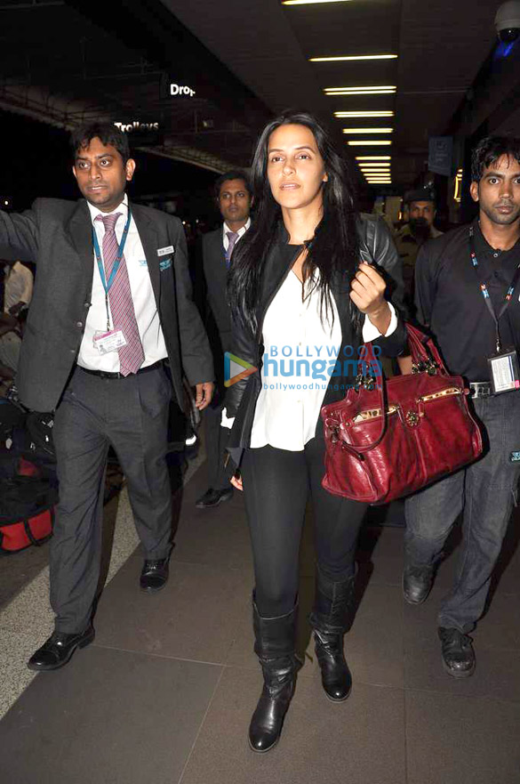 neha boman madhavan others leave for toifa 2