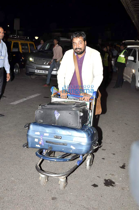celebs leave for toifa day 2 6