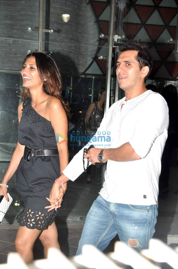 celebs at sanjay maheep kapoors private dinner 6