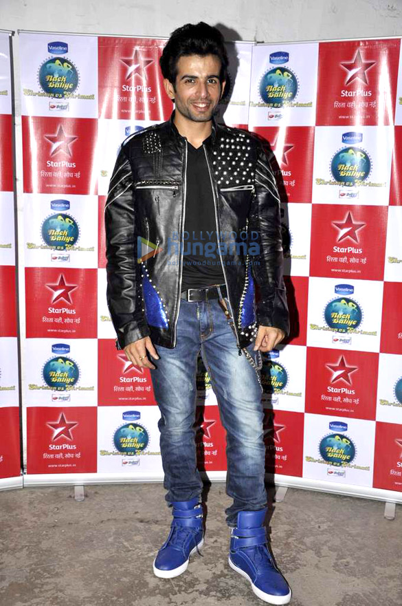 ayushmann kunal shilpa on the sets of nach baliye shriman vs shrimati 6