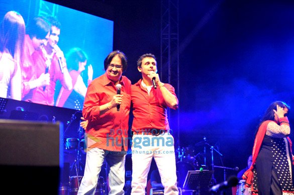 sonu nigam at the klose to my heart concert 2