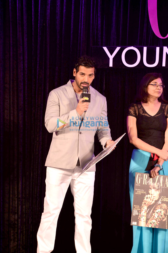 john deepika at grazia young fashion awards 2013 4