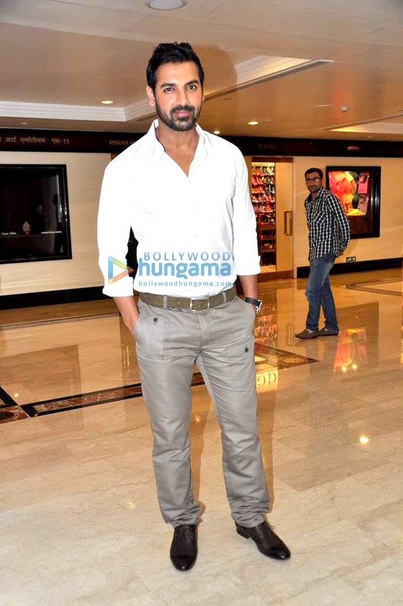 john at standard chartered marathon awards 9