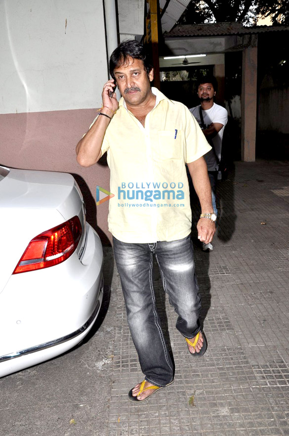 salman govinda sangeeta watch mahesh manjrekars marathi movie 5