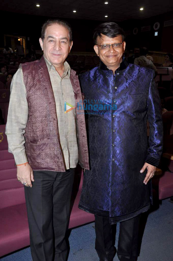 pyarelal releases bipin pandits book khumaar 6