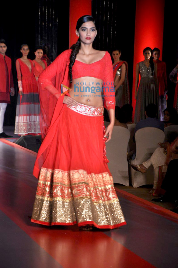 sonam walks the ramp for manish malhotra at the launch of colgate visible white 10