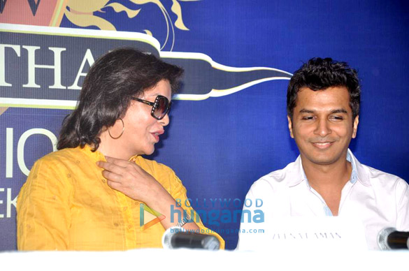 zeenat aman at the press conference of rajasthan fashion week 5