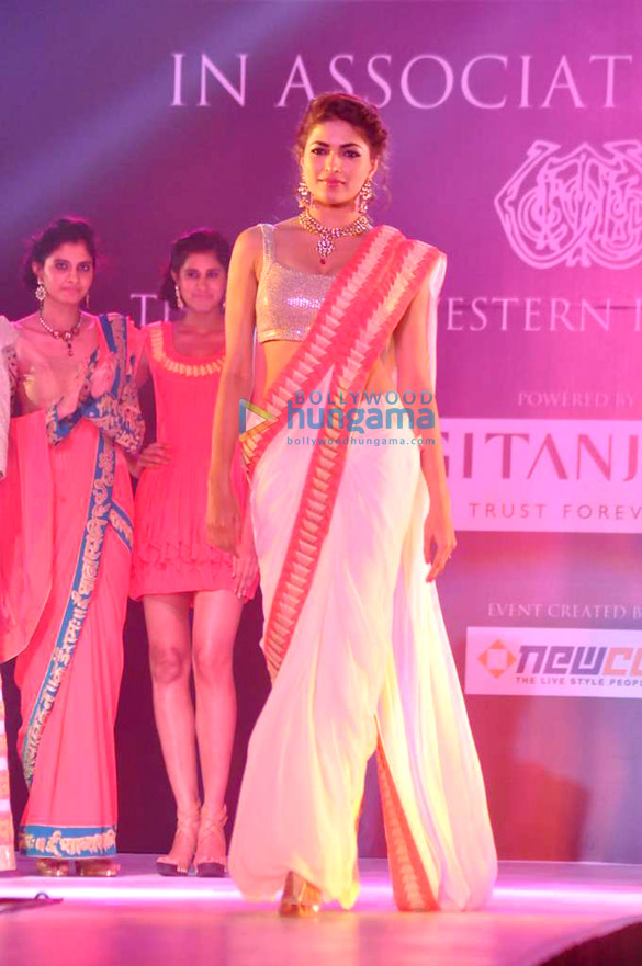 parvathy walks for designer riddhi siddhi at equine excellence awards 2013 3