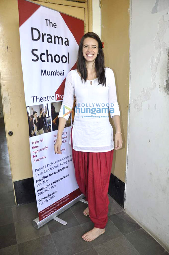 kalki snapped at the drama school mumbai 5