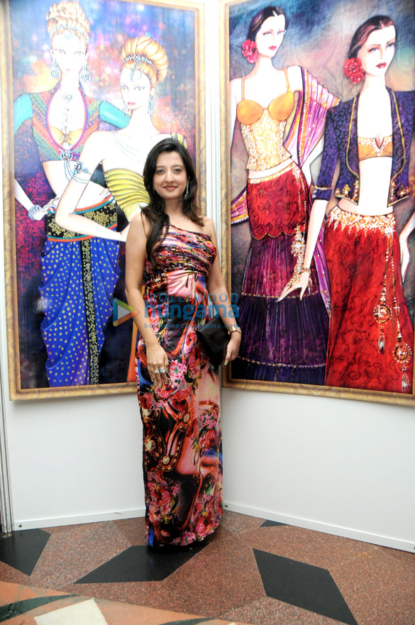 bd somanis annual fashion show silhouettes 2013 bollywood bytes 14