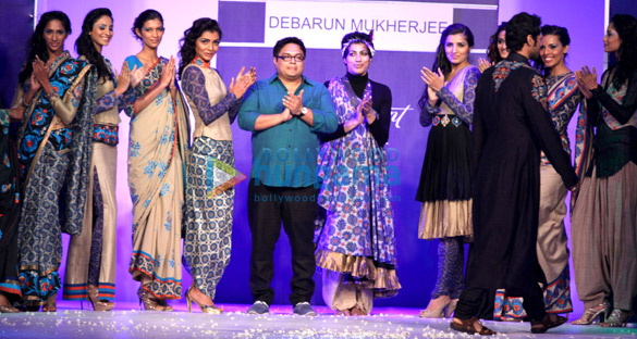 celebs grace rajasthan fashion week day 2 6