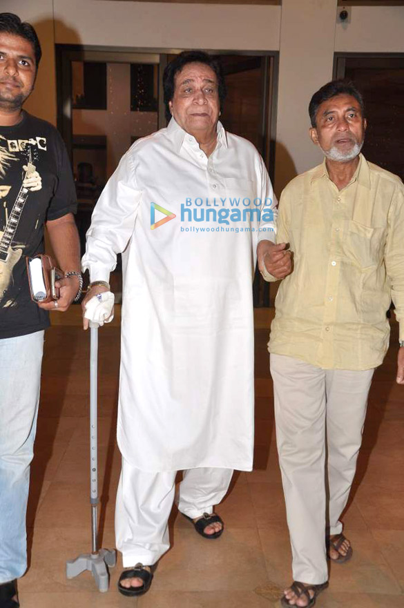 sridevi dharmendra and kader khan at prabodh davkhares birthday bash 17