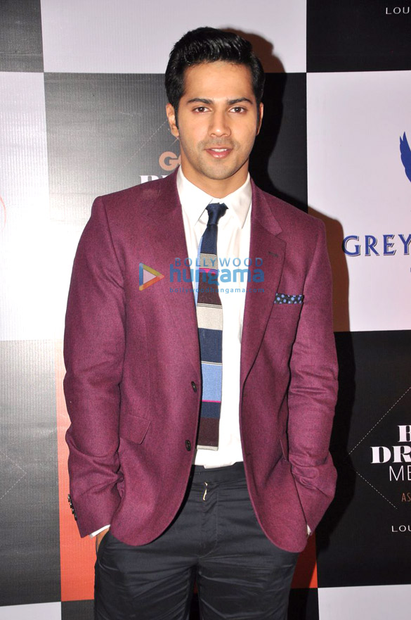 bollywood celebs grace the gq best dressed men 2013 32