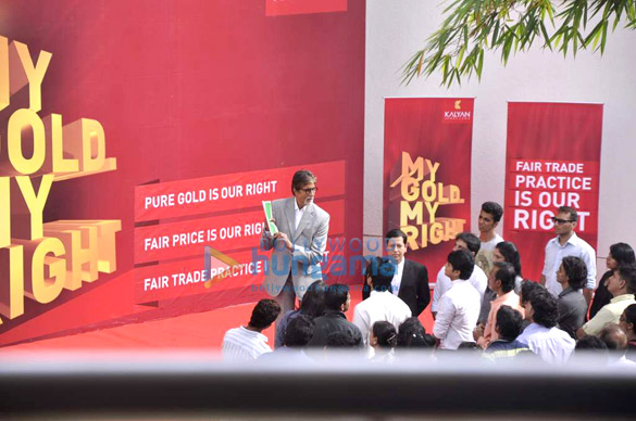 big b at kalyan jewellers ad shoot 6