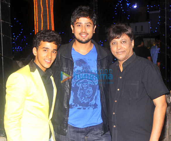 manik soni throws surprise birthday party for his son pankaj 6