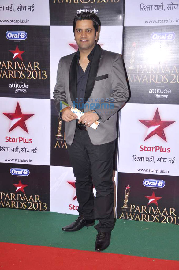 celebs at the 11th star parivaar awards 2013 29