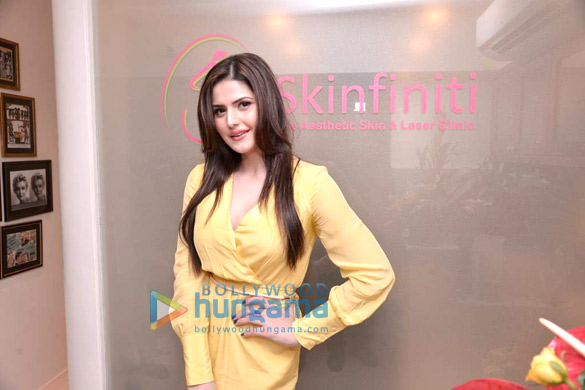 big b at the launch of jayshree sharads skinfiniti clinic 6