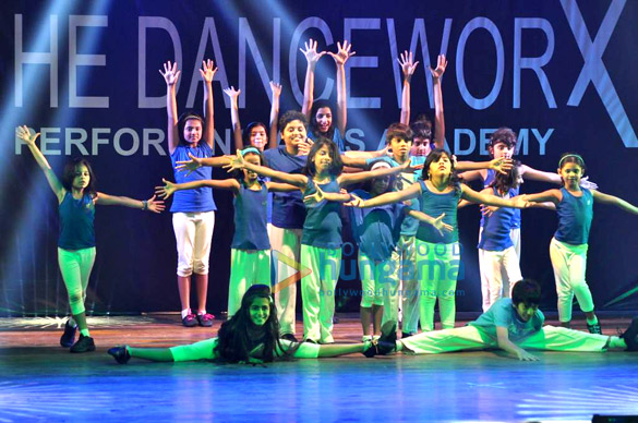 aishwarya sakhuja at ashely lobos dance show 6