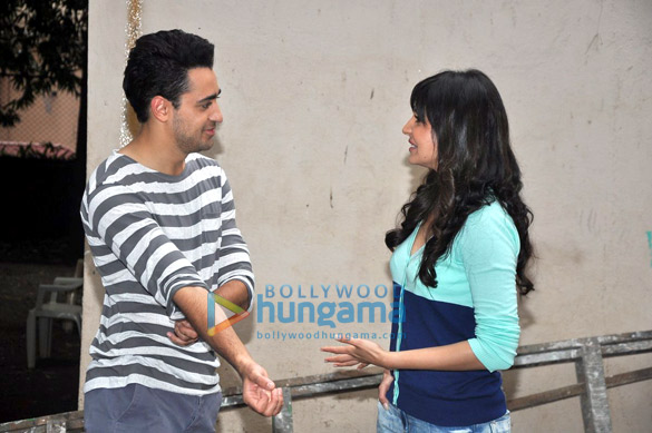 imran khan anushka sharma snapped during bru golds photoshoot 5