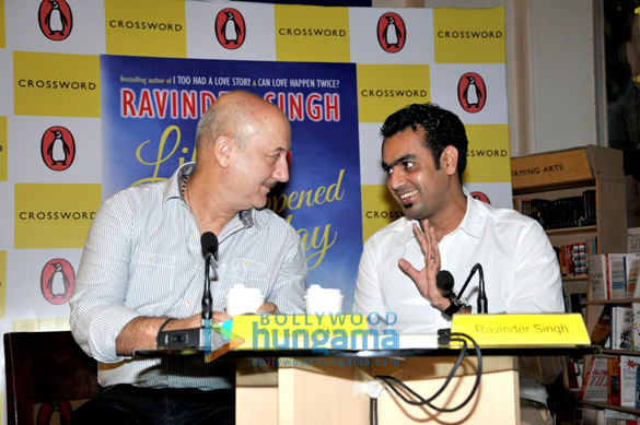 anupam kher launches ravinder singhs book like it happened yesterday 4