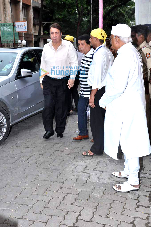 dilip kumar amitabh bachchan at prans prayer meet 27
