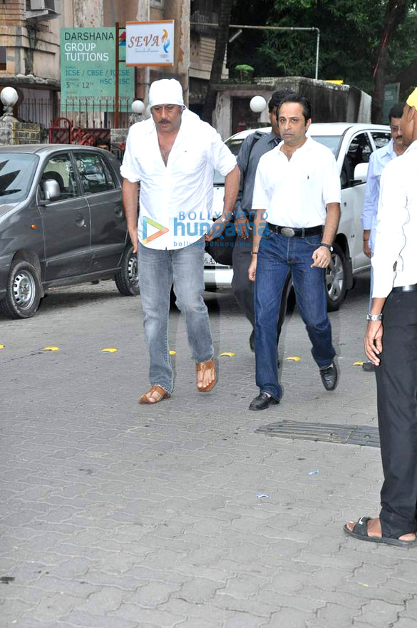 dilip kumar amitabh bachchan at prans prayer meet 9