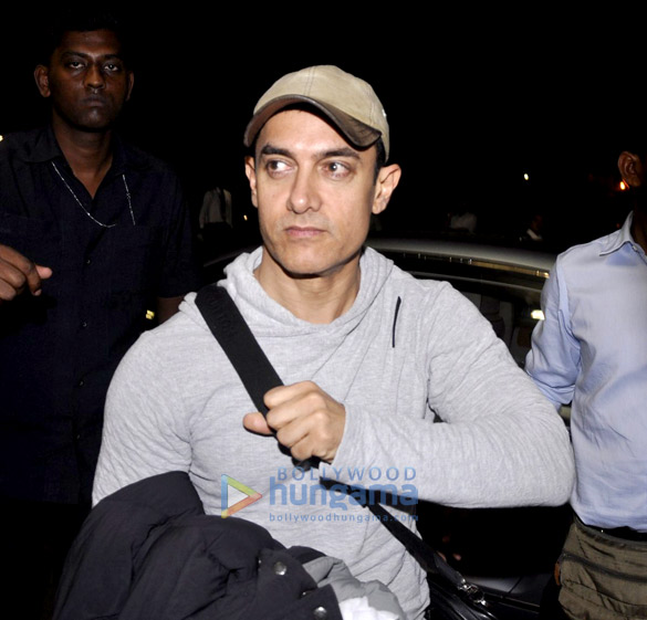 aamir khan snapped at the mumbai airport 6