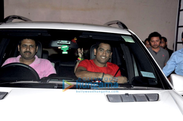 mahendra singh dhoni snapped at nikes ad shoot 3