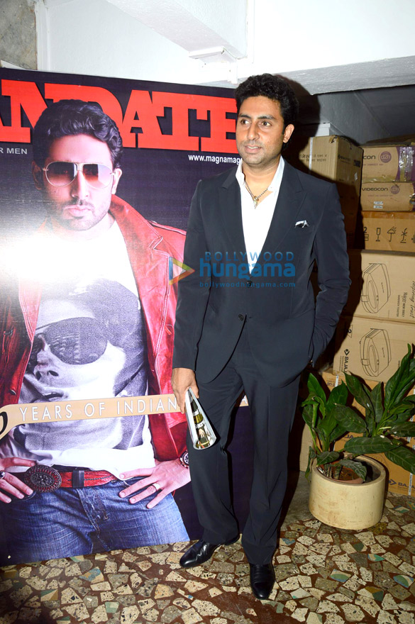 abhishek launches mandate magazine 4