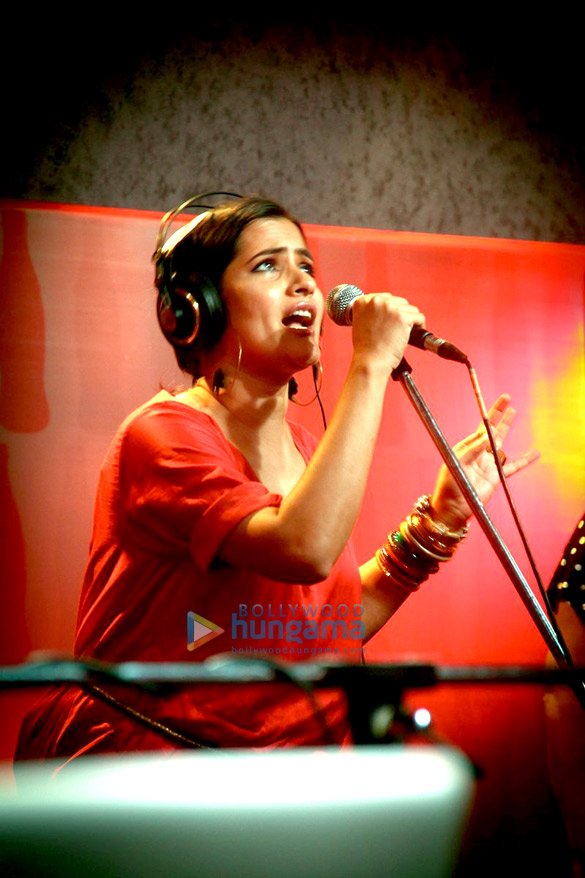 sona mohapatra hard kaur at coke studios rehearsals 7
