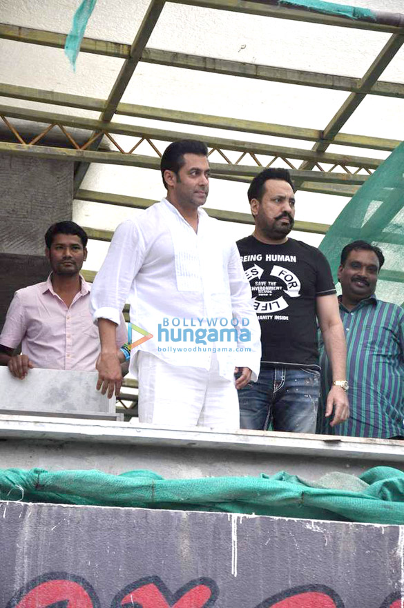 salman snapped on eid day 10