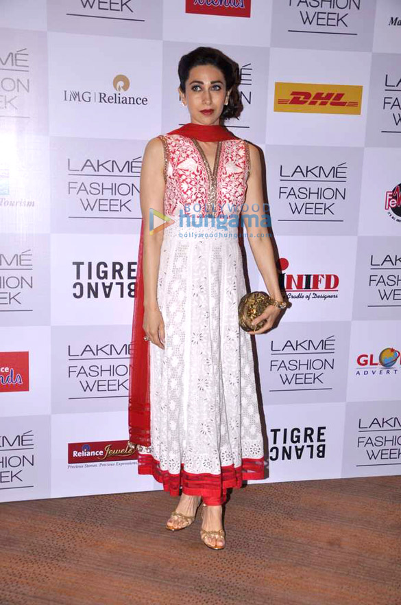 celebs walk for manish malhotras show at lfw 2013 28