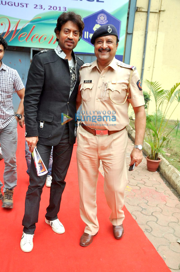 celebs grace the mumbai police mission mrityunjay prize distribution function 7
