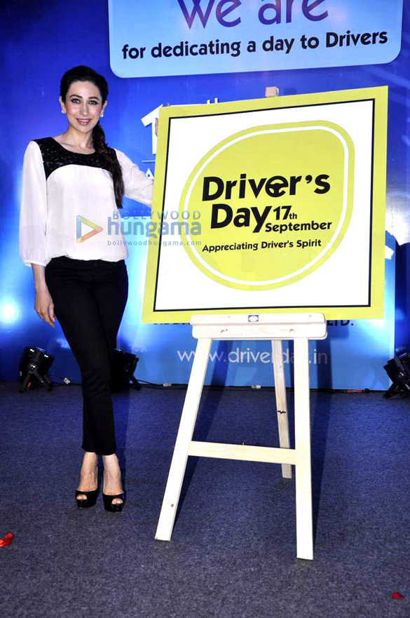 karisma kapoor at drivers day event 5