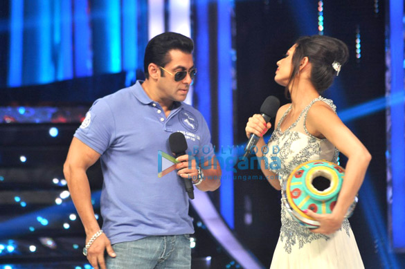 salman promotes big boss 7 on jhalak dikhhla jaa 5