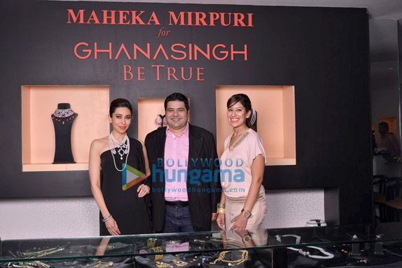 karisma snapped at the ghanasingh be true store 4