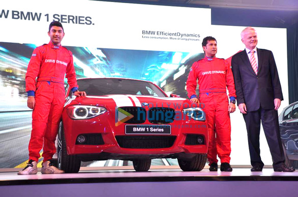 sachin at the launch of bmw 1 series 2