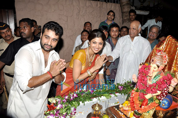 shilpa shetty celebrates ganesh chaturthi 2