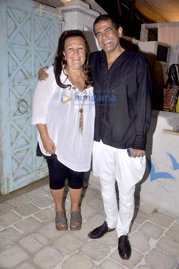 ad singh hosts olive thalasaa pop up bash 2