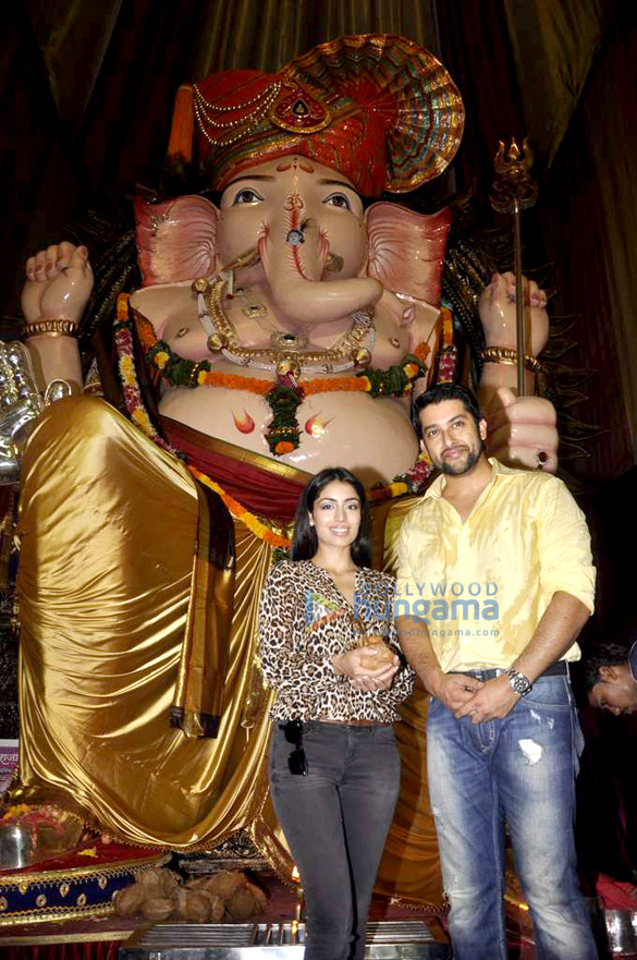aftab shivdasani visits girgaoncha raja 6