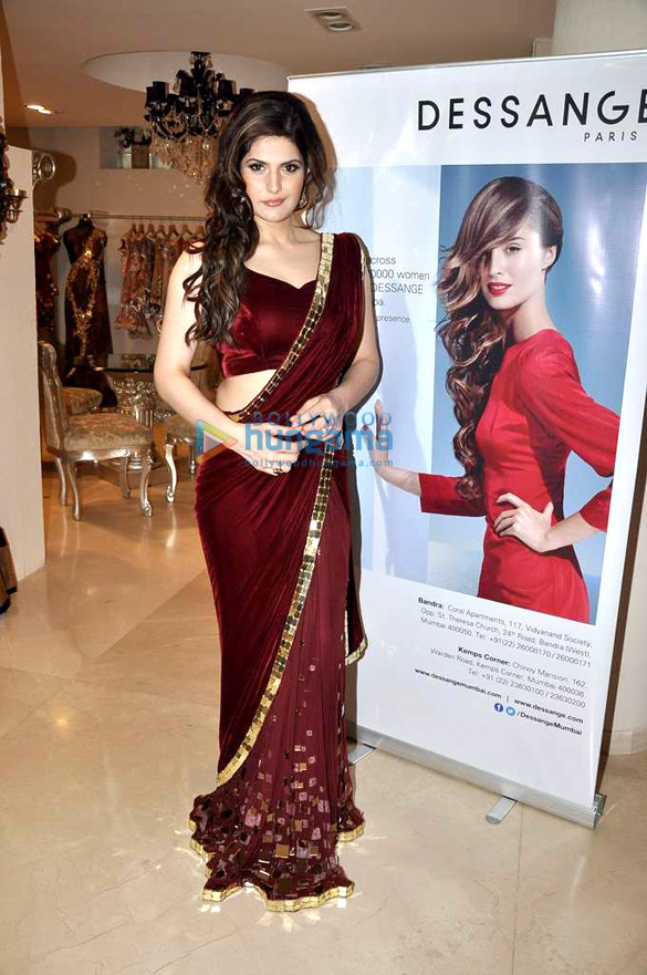 zarine khan at the launch of india wedding lounge 2