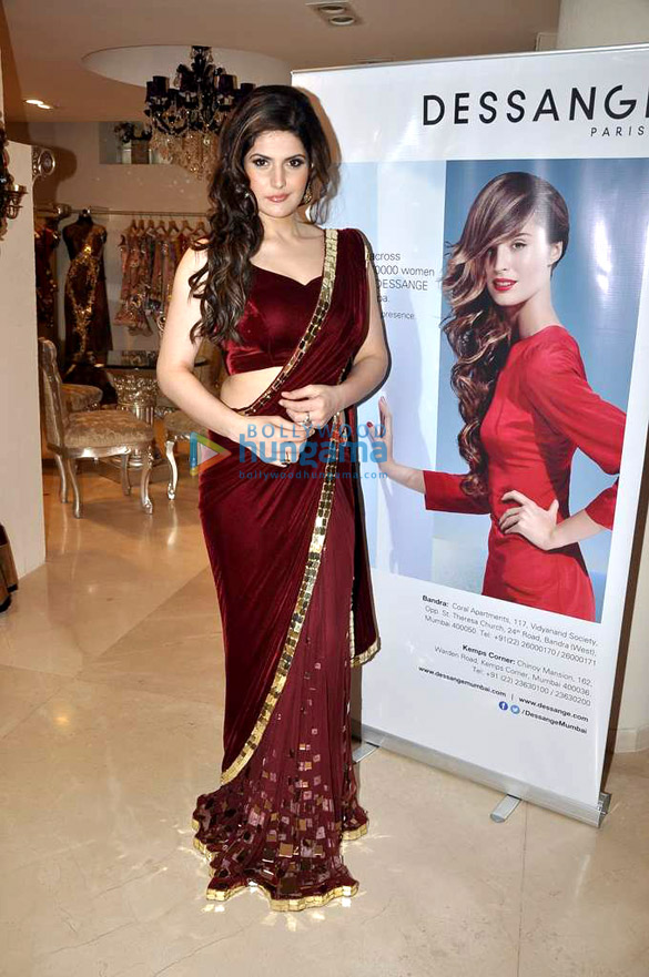 zarine khan at the launch of india wedding lounge 4