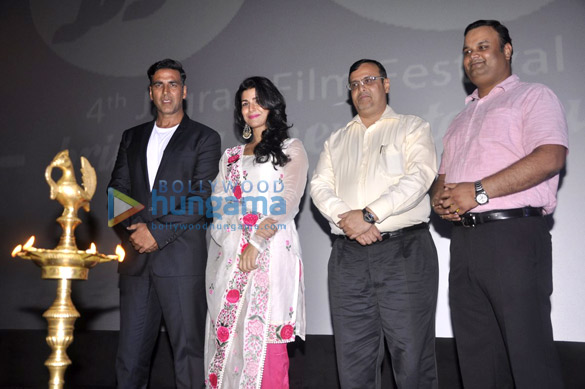 akshay nimrat inaugurate 4th jagran film festival 3