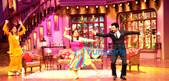 anil kapoor promotes 24 on comedy nights with kapil 5