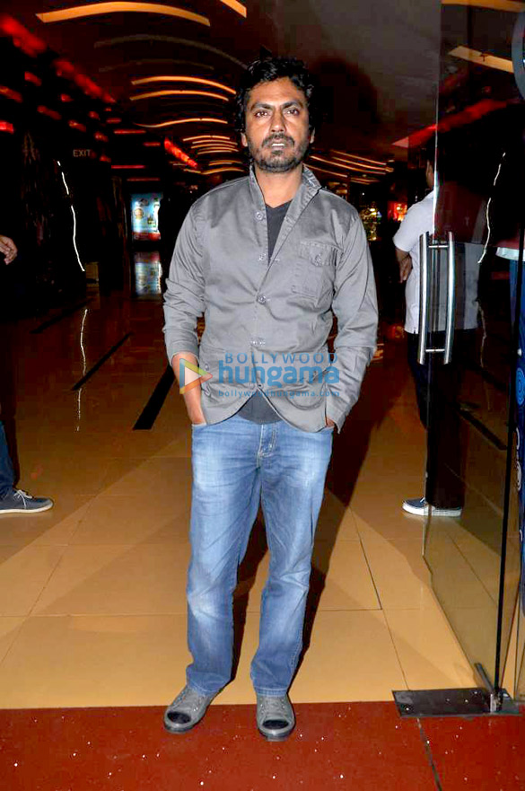 sridevi at the premiere of bengali film mishawr rawhoshyo 4