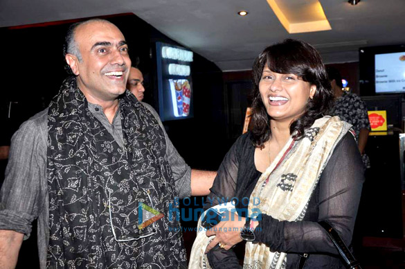 sridevi at the premiere of bengali film mishawr rawhoshyo 11