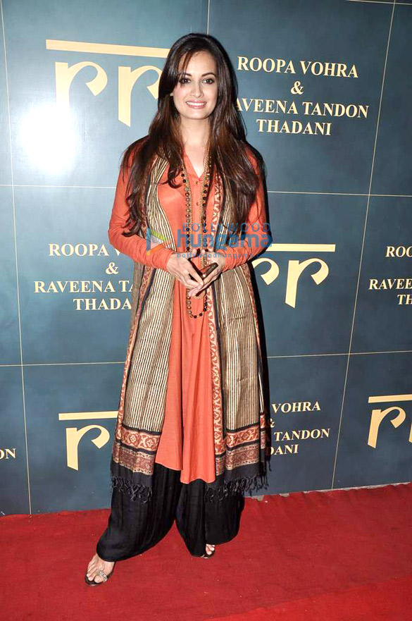 launch of raveena tandon roopa voras store rr 6