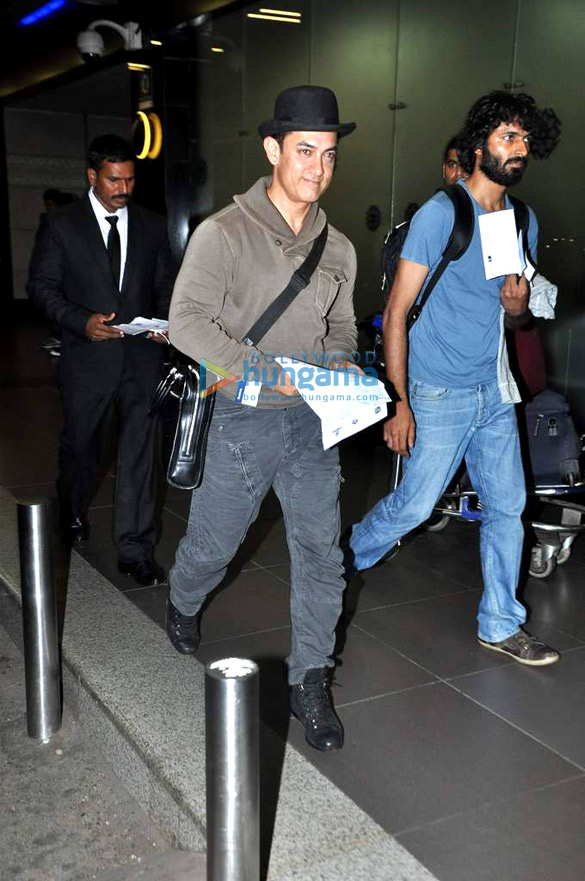 aamir leaves for us in his dhoom 3 look 9