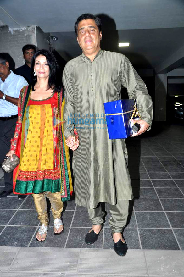 celebs grace aamir khans diwali bash 12