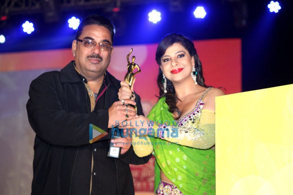 choreographer pappu khan honoured with an award 2